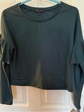 Romeo & Juliet Couture Green/Aqua Ruffle Sleeve Crewneck Sweatshirt